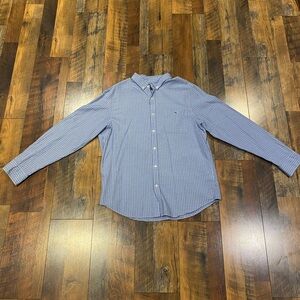 Vineyard Vines Slim fit Tucker Shirt. Blue and Dark Gray Plaid